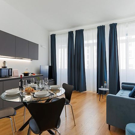 The Best Rent - Modern One Bedroom Apartment In San Babila Milano Exterior foto