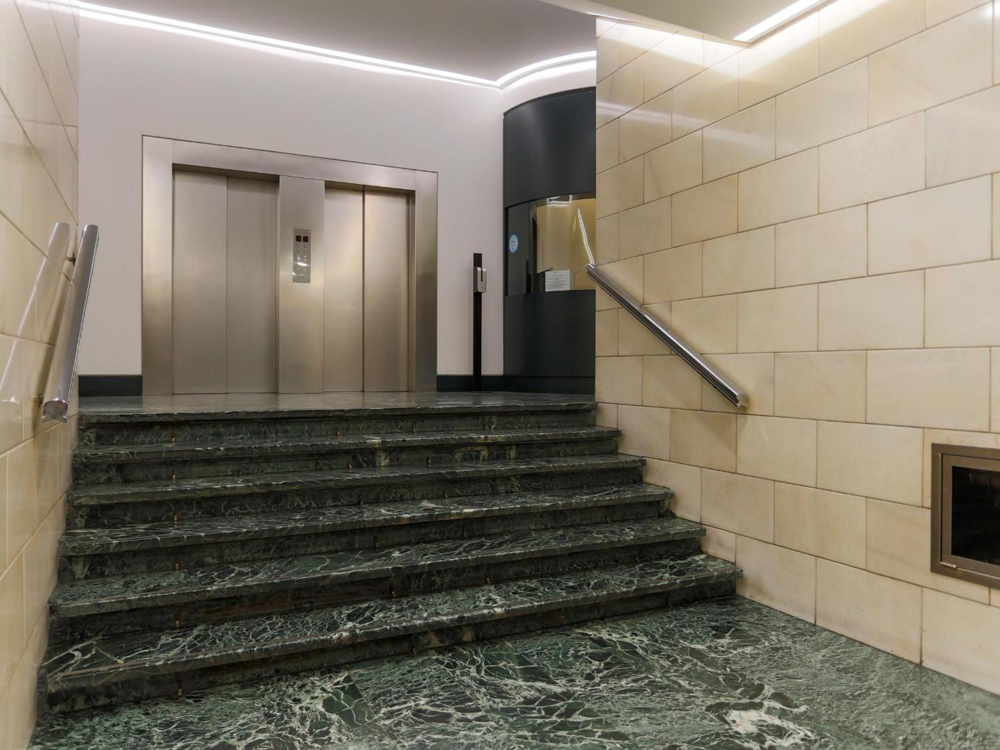 The Best Rent - Modern One Bedroom Apartment In San Babila Milano Exterior foto